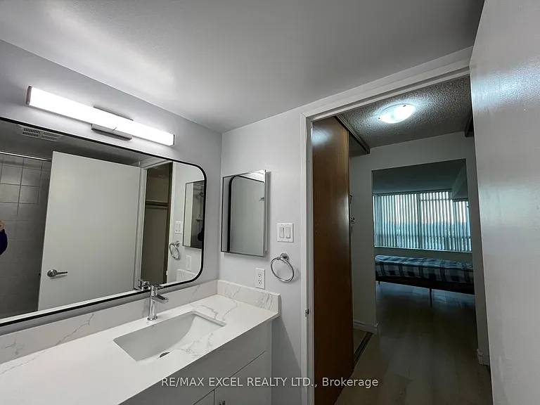 350 Alton Towers Cir #902 — Photo 12