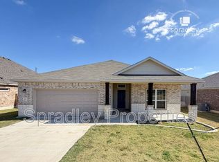 905 Hawks Shadow Dr, Temple, TX 76502