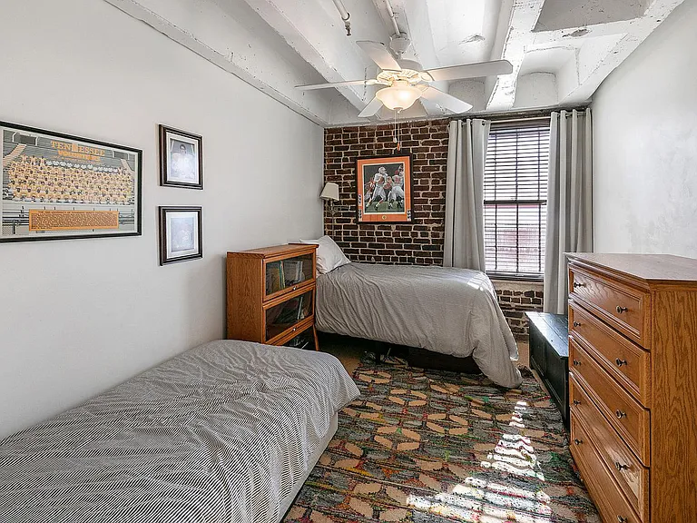 535 Locust St #303 — Photo 19
