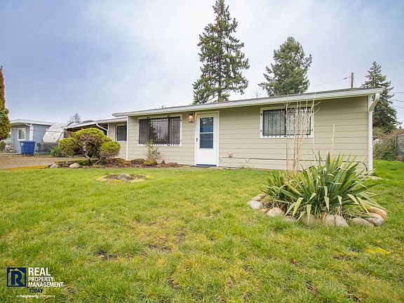 5th image of 10211 Lila Ln SW