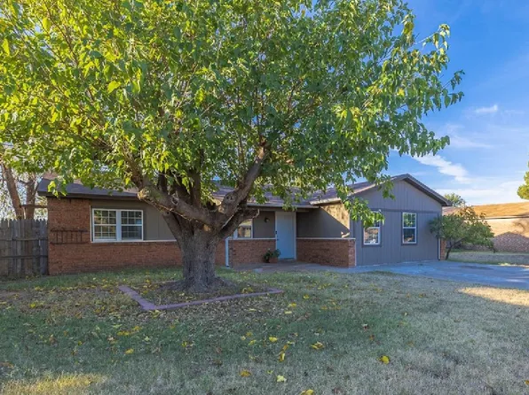 710 13th St, Shallowater, TX 79363