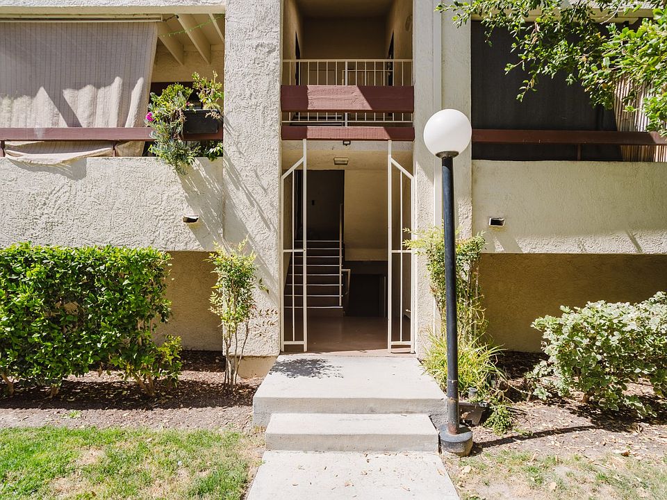 1st image of 18168 W Sundowner Way #1018