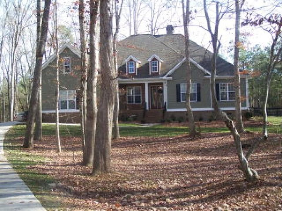 2nd image of 1050 Carrie Lees Pl