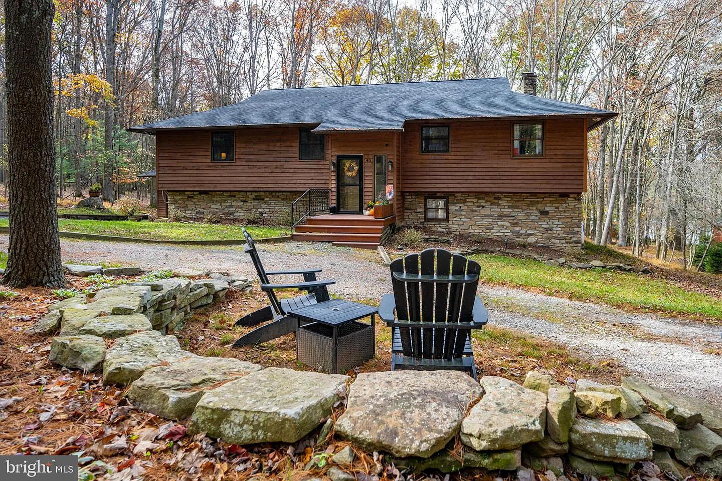 48 Piney Point Dr photo 1
