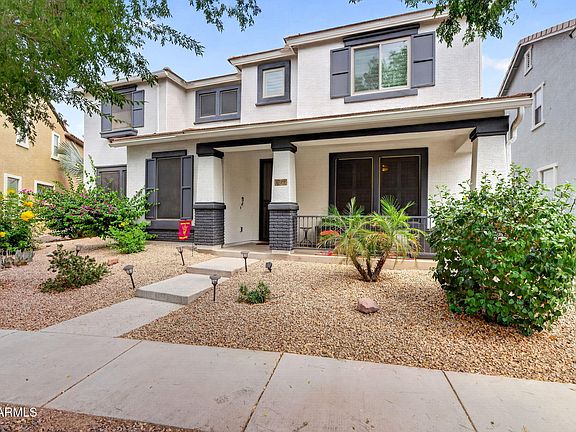 3rd image of 1729 S RESEDA Street