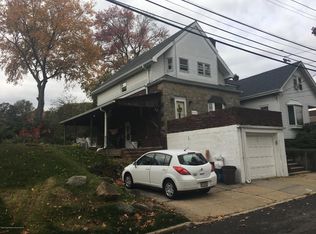 54 Egbert Pl, Staten Island, NY 10305