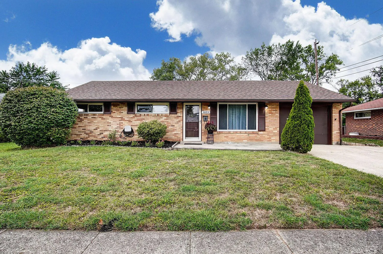 1823 Steckel Rd photo 1