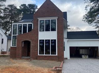 2702 Barmettler St, Raleigh, NC 27607