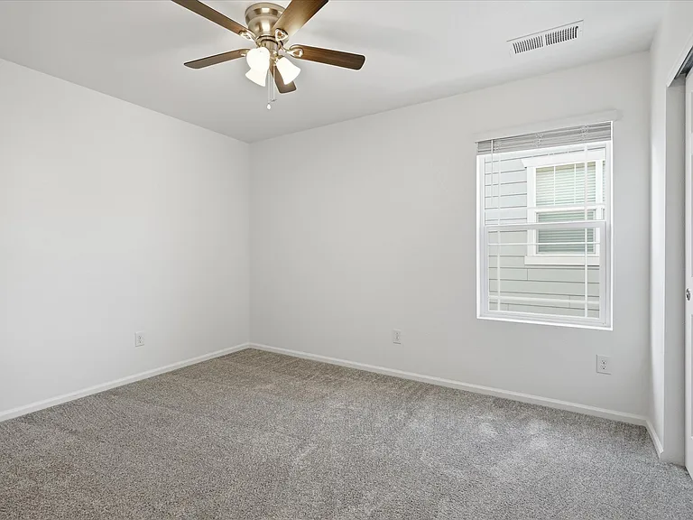 11393 Iron Ore Ct — Photo 34