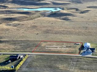 664 Harmony Loop, Hazen, ND 58545