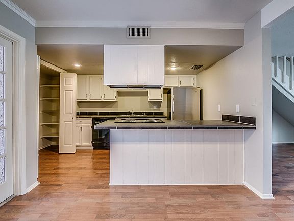 2nd image of 1714 S Torre Molinos Cir