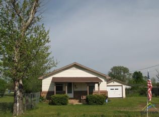 310 N Bois D Arc St, Van, TX 75790