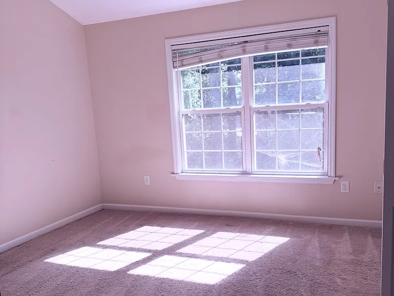 240 Cleveland Rd #205 — Photo 7