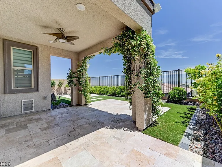 12393 Ferry Glide Ave — Photo 2