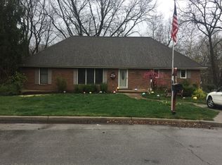 601 N Fairview Ave, Liberty, MO 64068