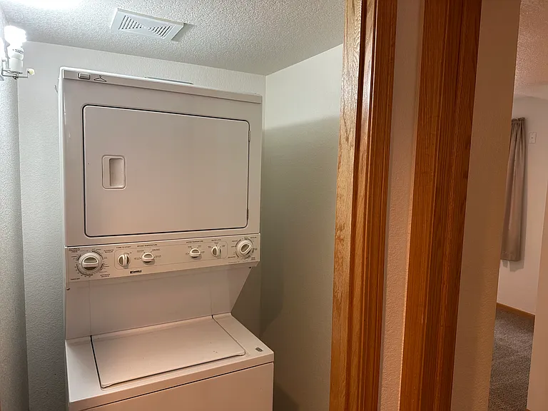 1221 University Ave #D-202 — Photo 31