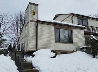 502 Stonegate Ln #502, Stanhope, NJ 07874