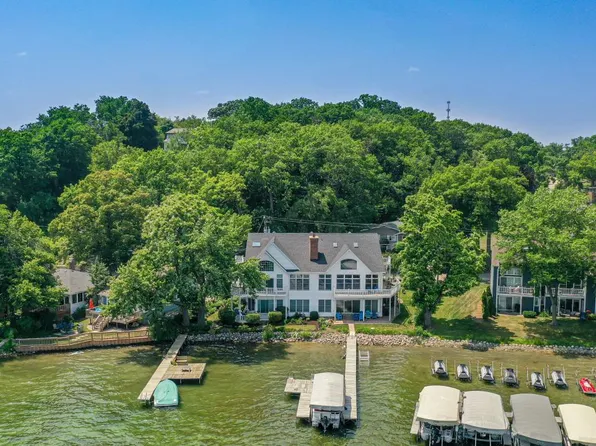 528 Bayview AVENUE, Twin Lakes, WI 53181