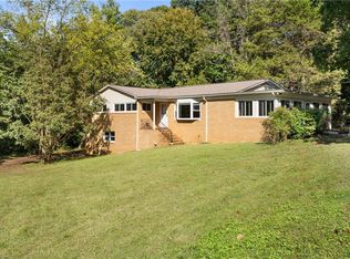 3245 Springside Dr, Clemmons, NC 27012