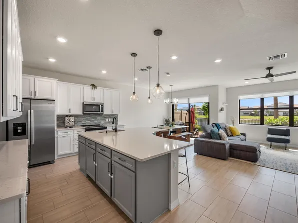 4802 San Fratello Cir #1, Lake Worth, FL 33467