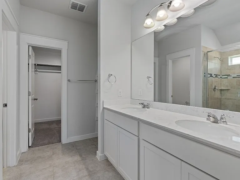 4044 Legend Mdws — Photo 14