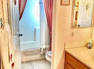5751 Katrina Pl, Palmdale, CA 93552