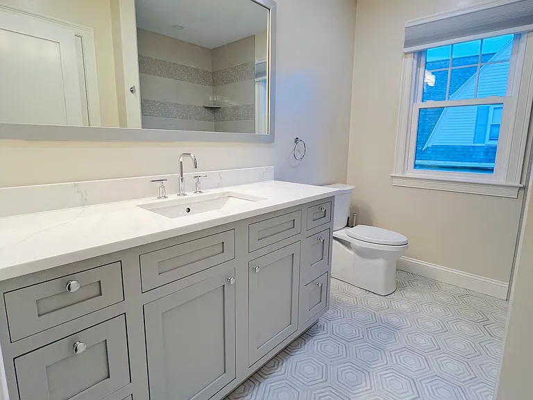 31 Park Ave #31B — Photo 9