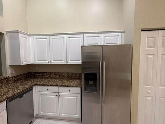 2nd image of 7651 S Aragon Blvd Unit 1