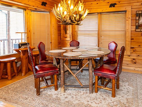 4th image of 3539 Carsons Ridge Way