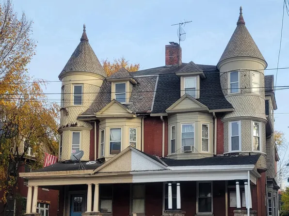 629 W Main St, Norristown, PA 19401