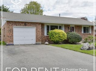 24 Trottier Dr #1A, Tillsonburg, ON