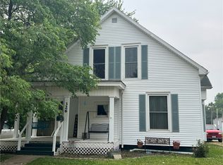 326 Chestnut St, Paris, IL 61944