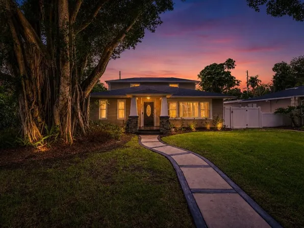 427 Villa Grande Ave S, Saint Petersburg, FL 33707