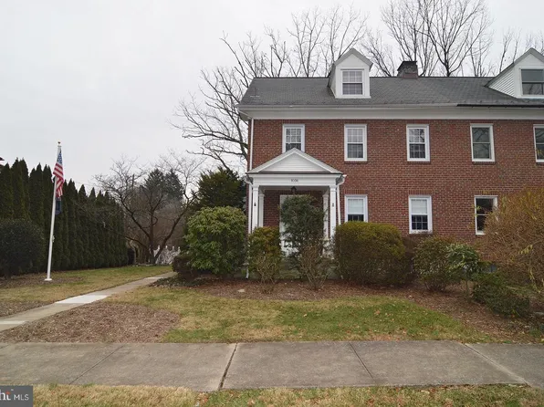 1036 Terrace Ave, Wyomissing, PA 19610