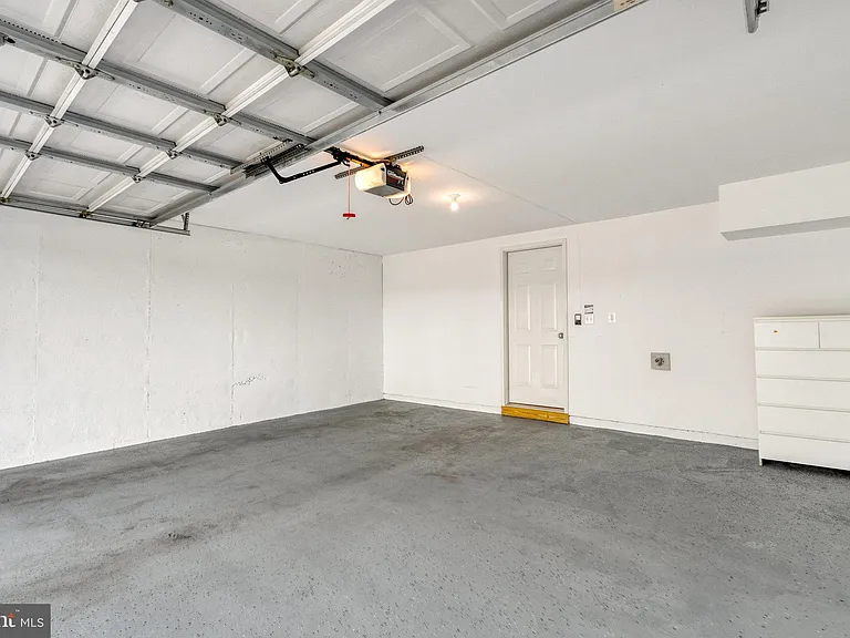 22653 Vienna Green Ter — Photo 34