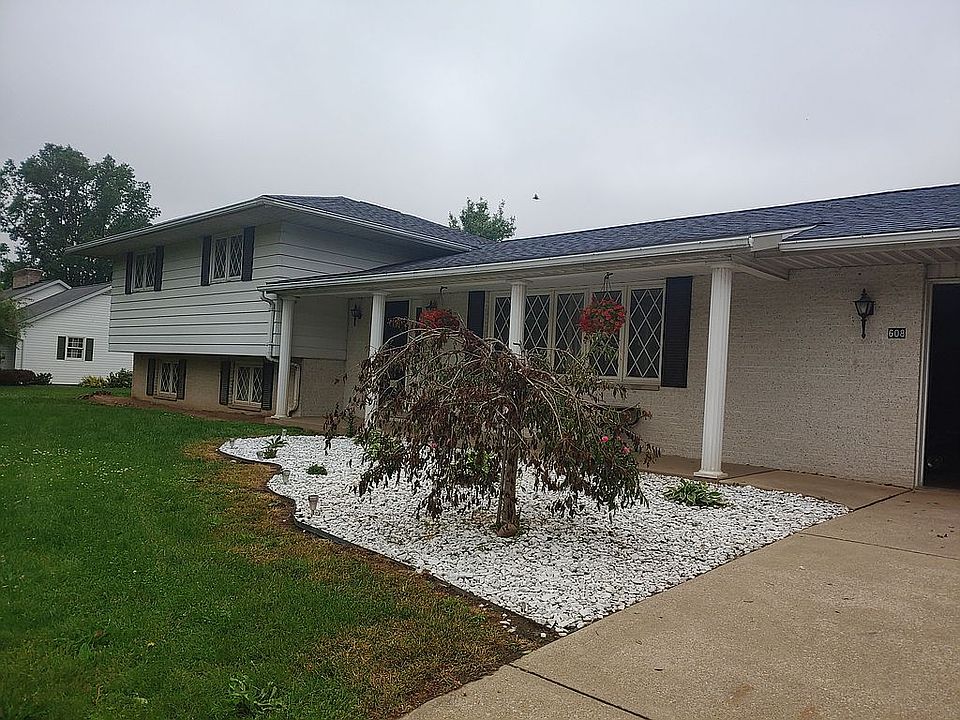 1st image of 608 Ladyne Ave NW