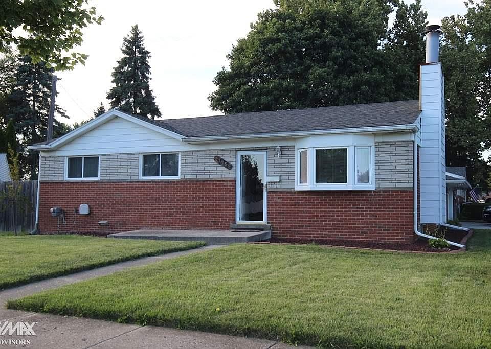 1st image of 31255 Stricker Dr