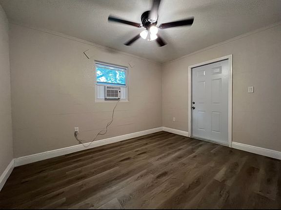 5th image of 1581 19th St #1587