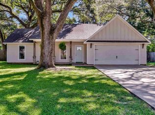 6404 Aspen St, Milton, FL 32570