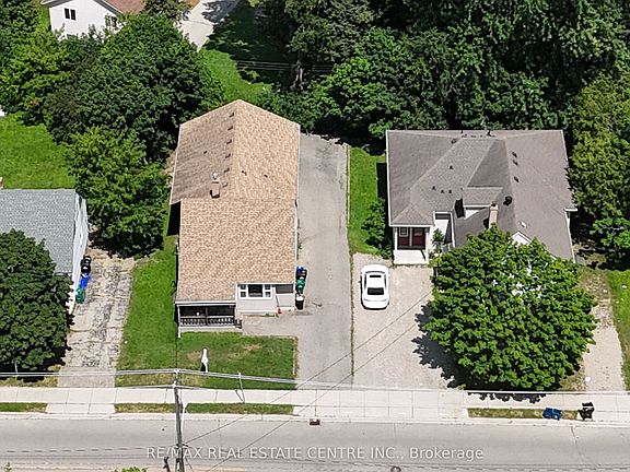 2nd image of 264 Hazel St