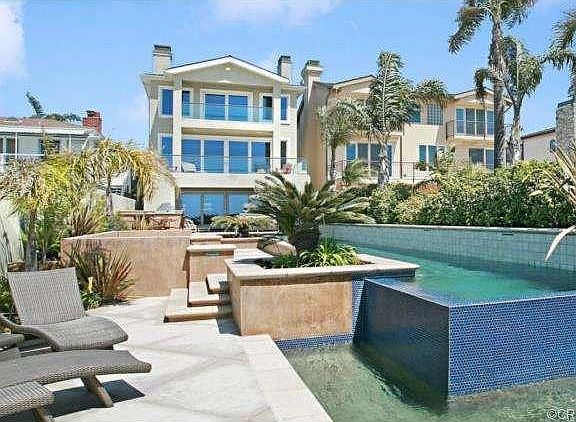 2nd image of 546 Ocean Ave