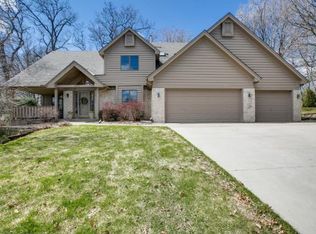 4829 Four Seasons Dr, Eagan, MN 55122