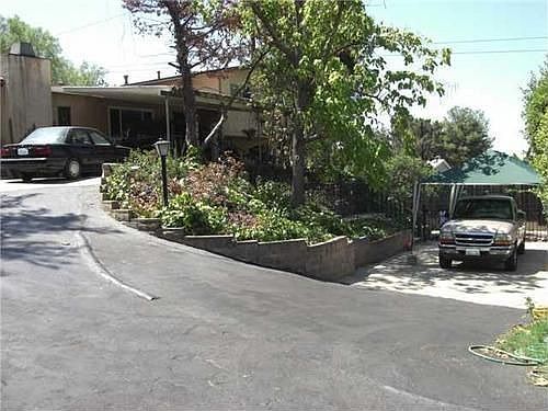 5th image of 1655 Pepper Dr