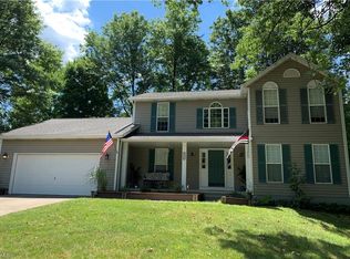 1228 Housley Rd, Stow, OH 44224