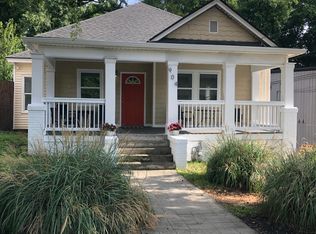 904 Bowen St NW, Atlanta, GA 30318