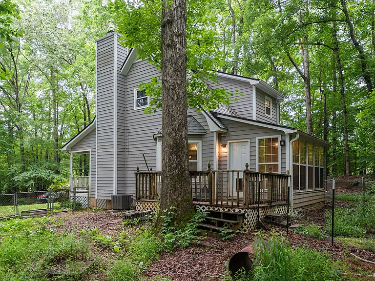 732 Phelps Rd — Photo 12