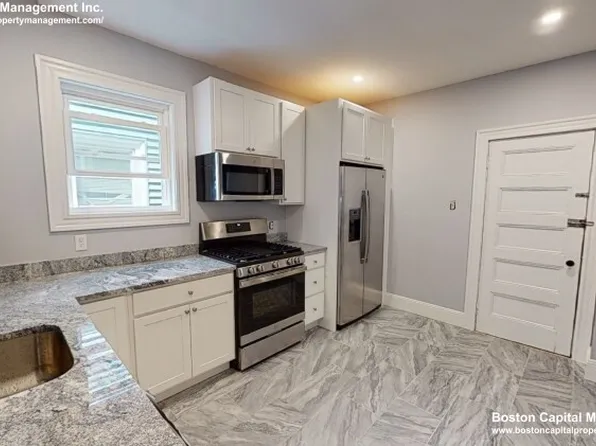 3 Carson St, Dorchester, MA