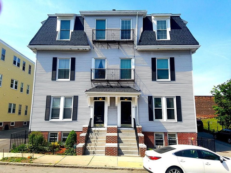 2nd image of 552 E 4th St APT 5A