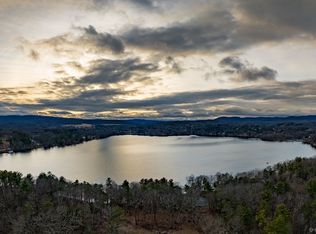 185 Sharon Rd, Lakeville, CT 06039