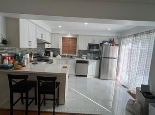 83 Trumpeter St, Toronto, ON M1B6H1